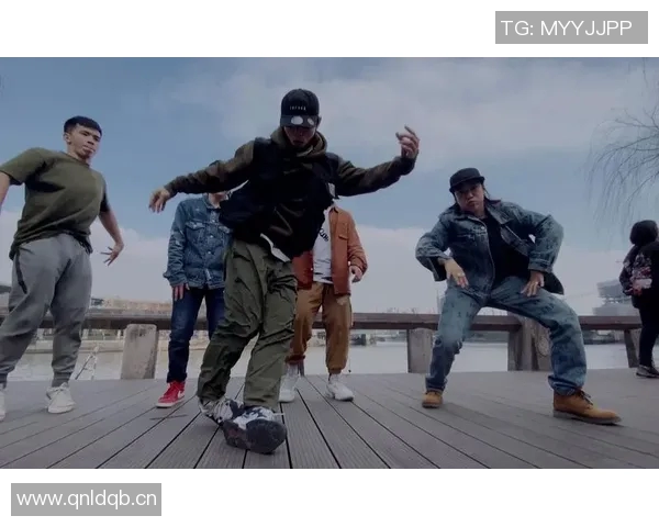 杭州街舞队荣登全国街舞力量排行榜第七名展现实力与魅力 杭州街舞队荣登全国街舞力量排行榜第七名展现实力与魅力